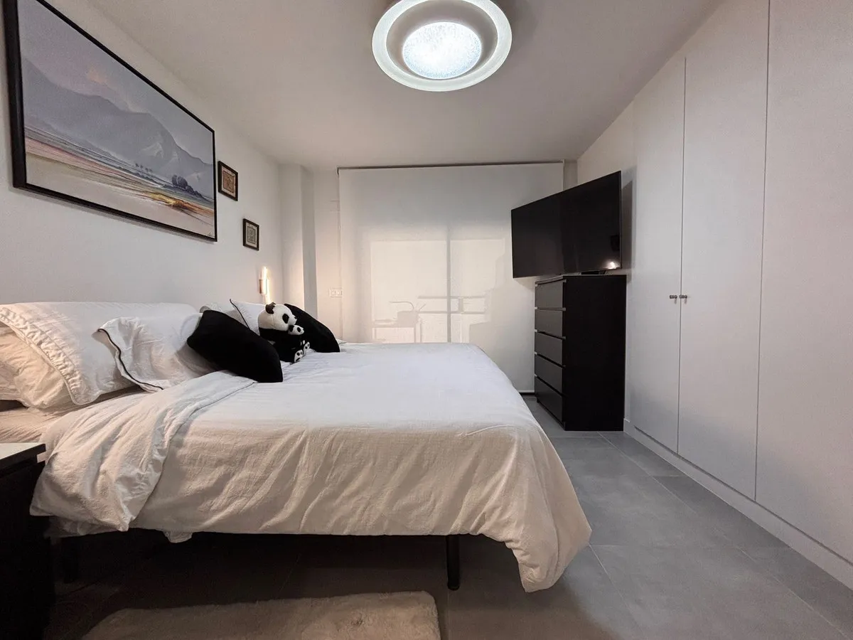 f493b09a-2ca8-46d9-9b4a-1ab263bfaf45