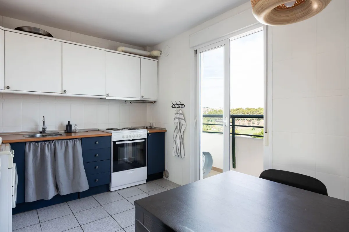 a7d8a6ab-b2c9-4d3e-a916-8f620ba4bd38