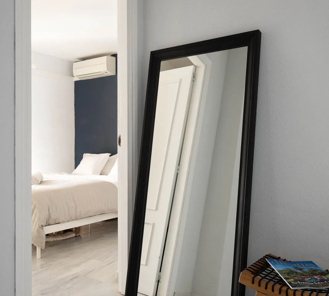 a9214f6b-2de3-497b-b199-c6ca59004cdf