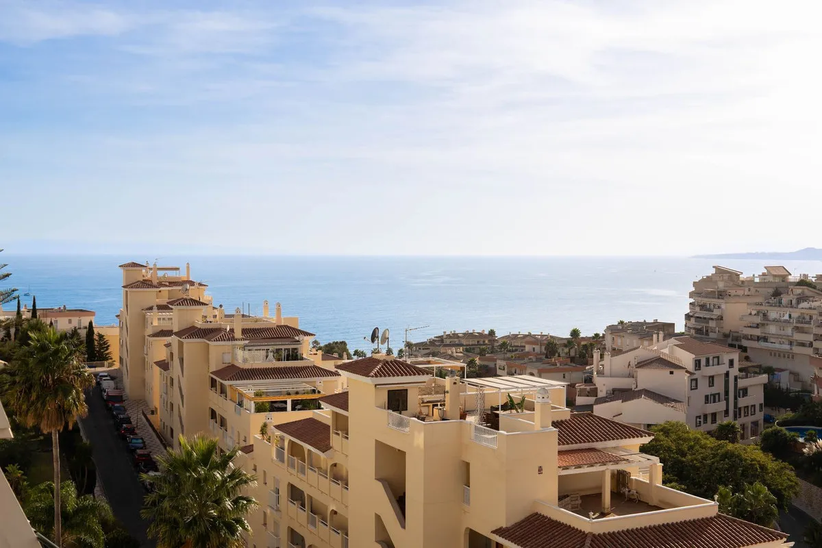 d72f1664-e6ce-45ec-ae72-aae25ebc8b5c