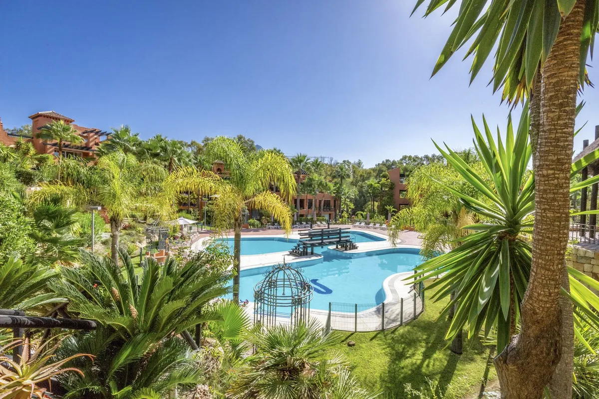 04ddc08d-7b81-444d-a62d-e7f477a149fe