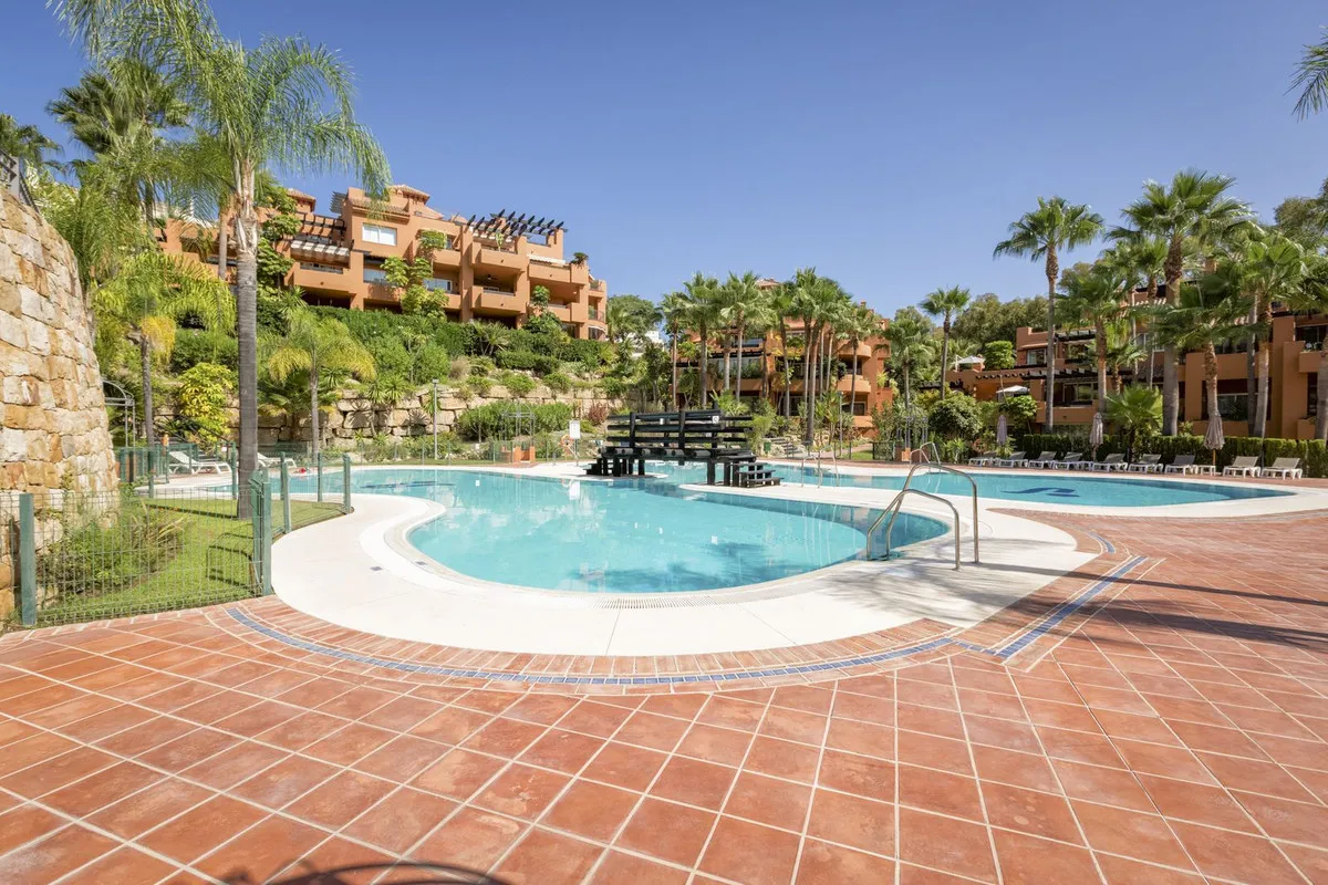 14823801-feca-44ad-bf73-61be3e4465e0