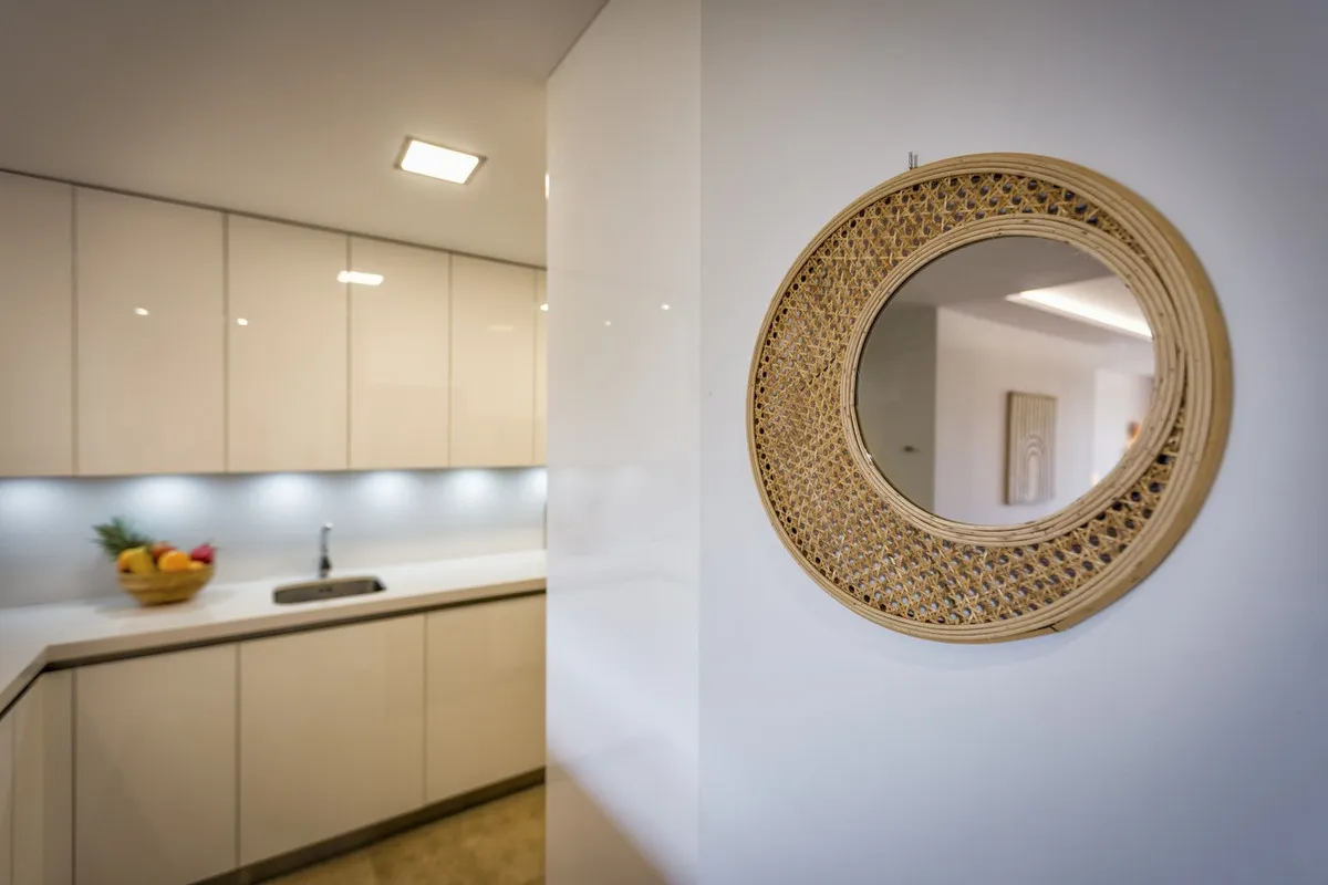 24269e79-1779-4367-97f4-4d4281ab39e3