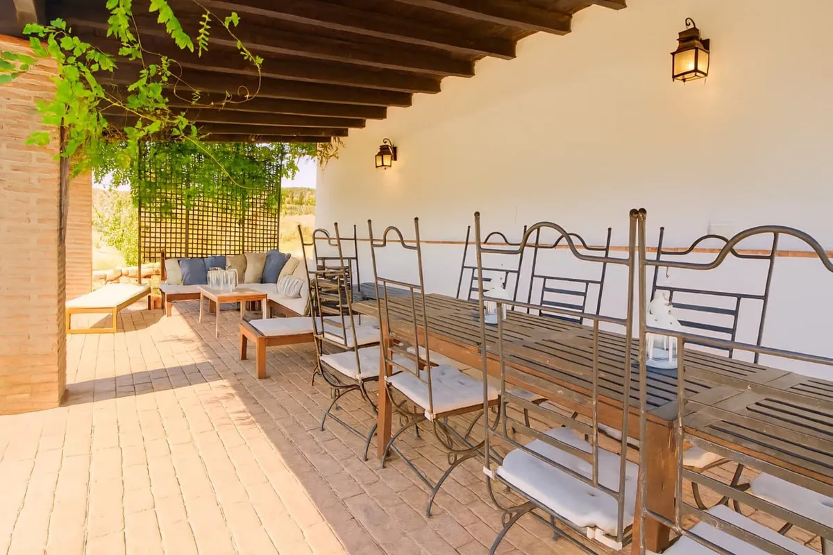 569f4c08-d7ce-44e9-ba01-980a4d61bcf8