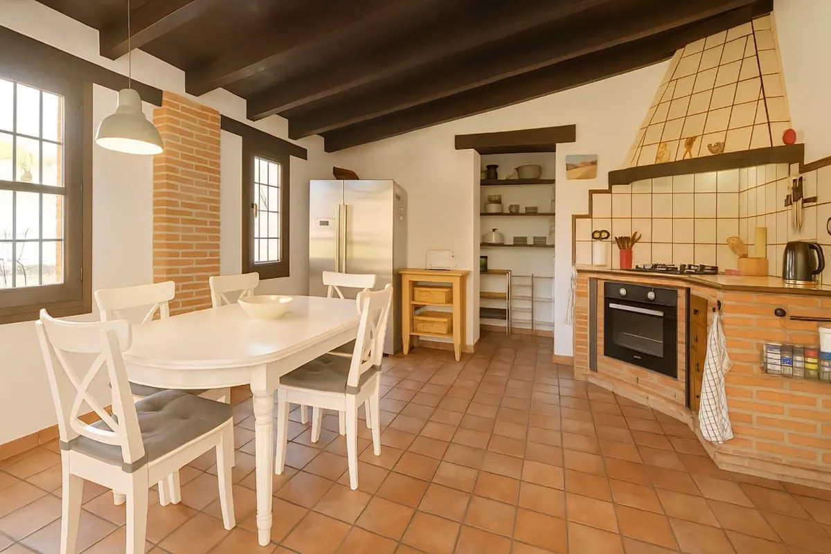 7dd0cd14-43ad-4a11-a65c-fc7993ba2fc7