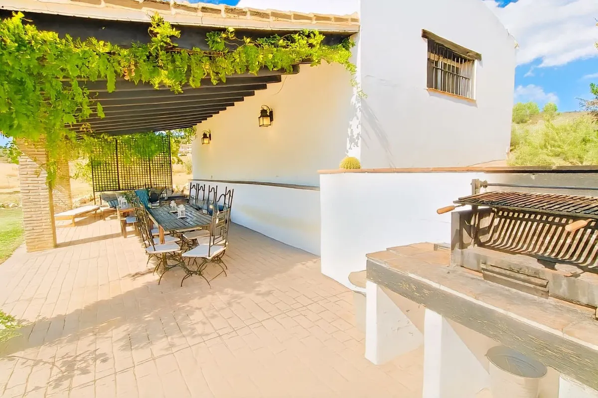 fbc61450-8d54-4692-9158-a6d2e06af704