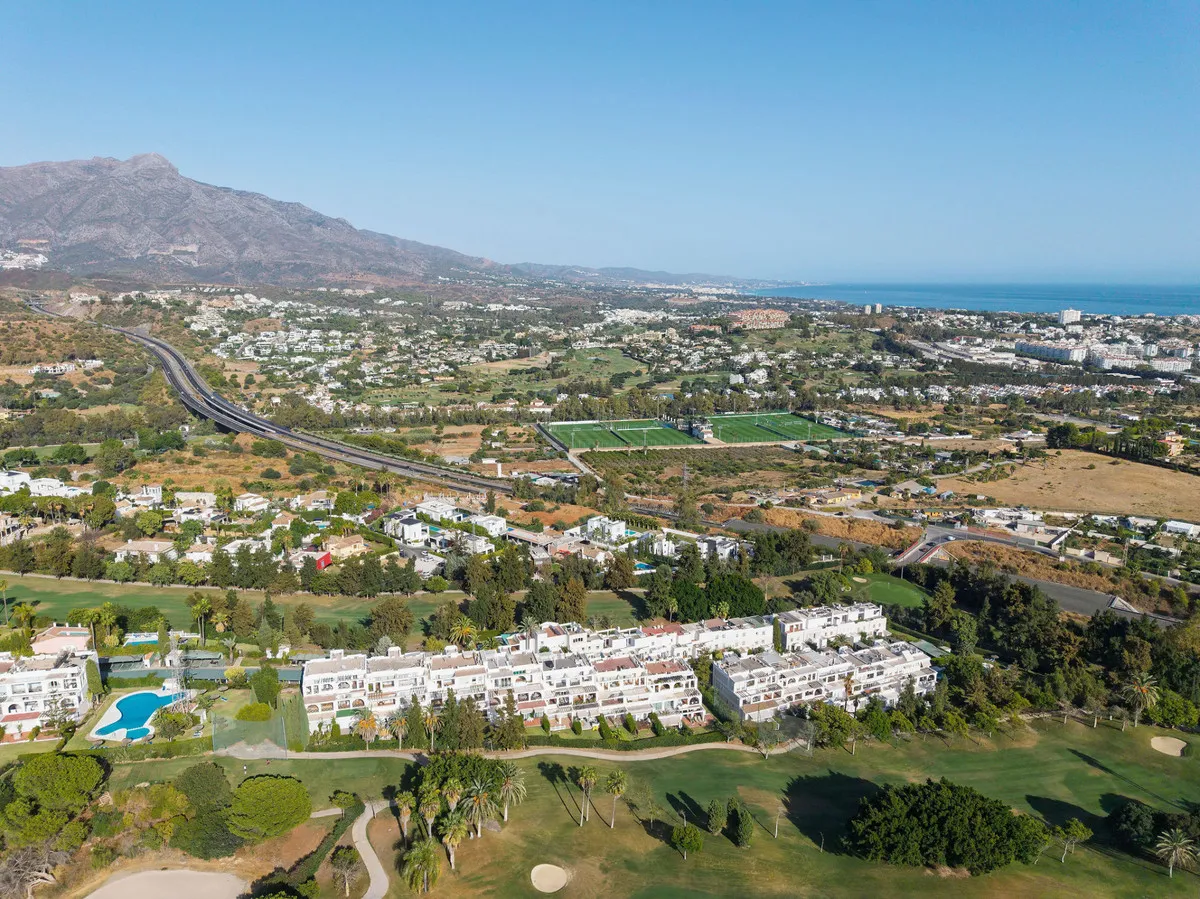 a118a242-9fd2-4ed0-b125-3723bdc53ce8