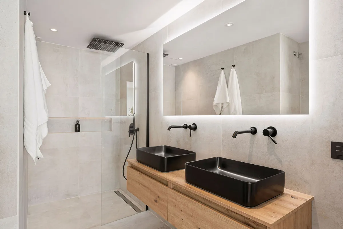 c9fb334b-9882-4f9a-ad19-d839ab2fdeaa