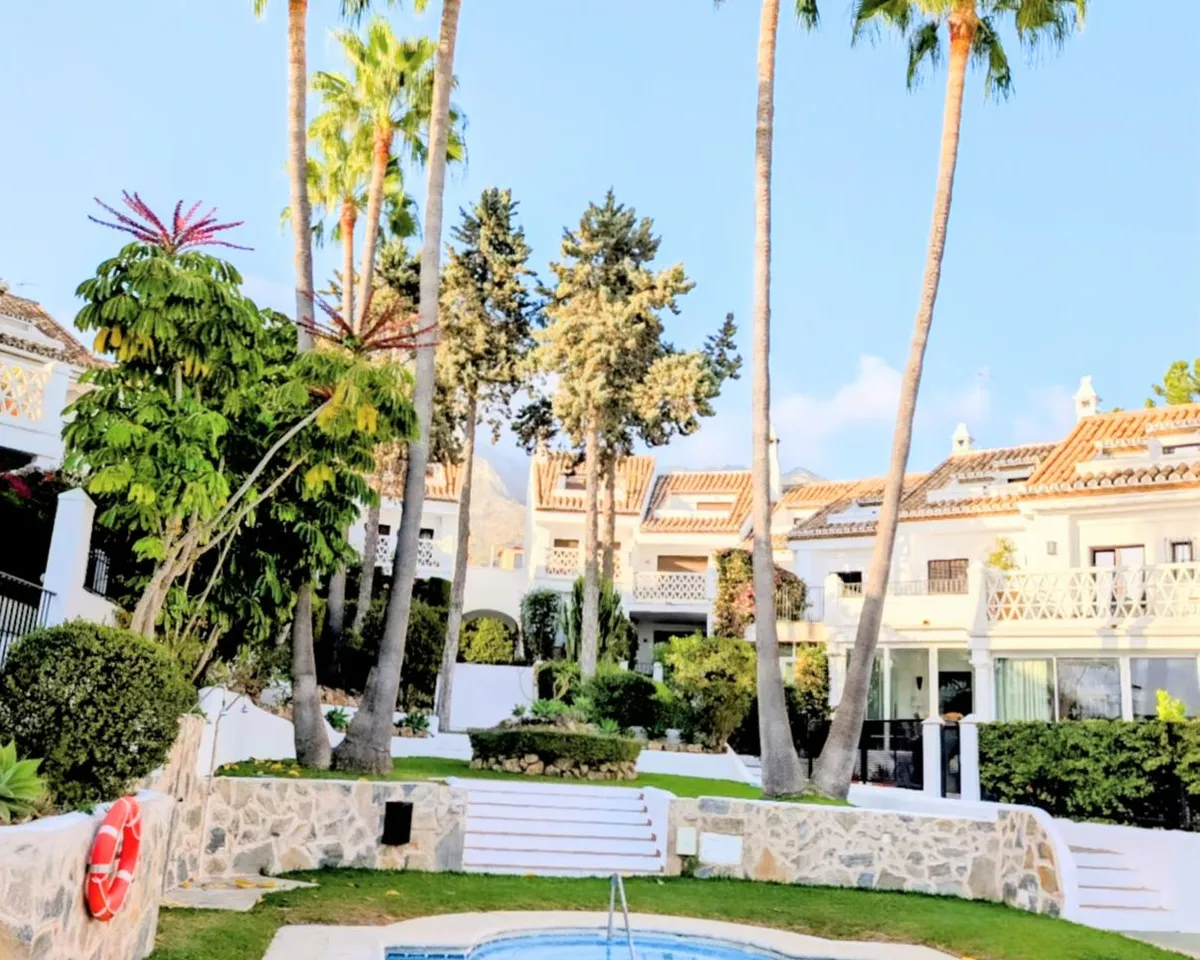 403f3cca-186e-4750-aaa7-a152073596da