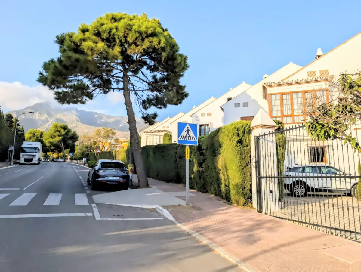 5b3b8c86-d96d-4c5f-a4a1-55cbc51f14d3