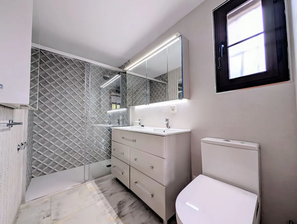 f7748156-1bf5-4032-837a-26950200ac00