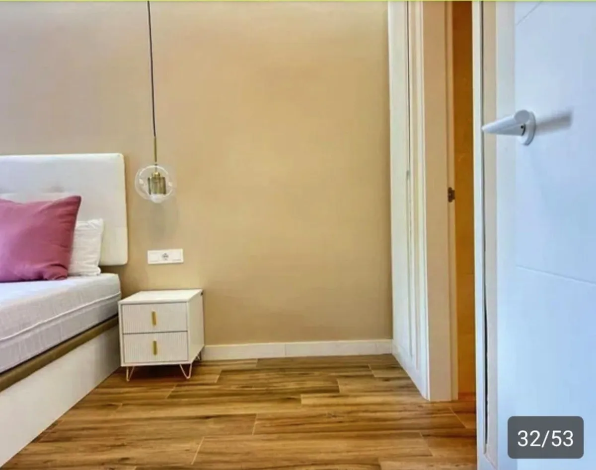 c2bc5541-6846-46ed-8c58-0d4d6f0df1ab