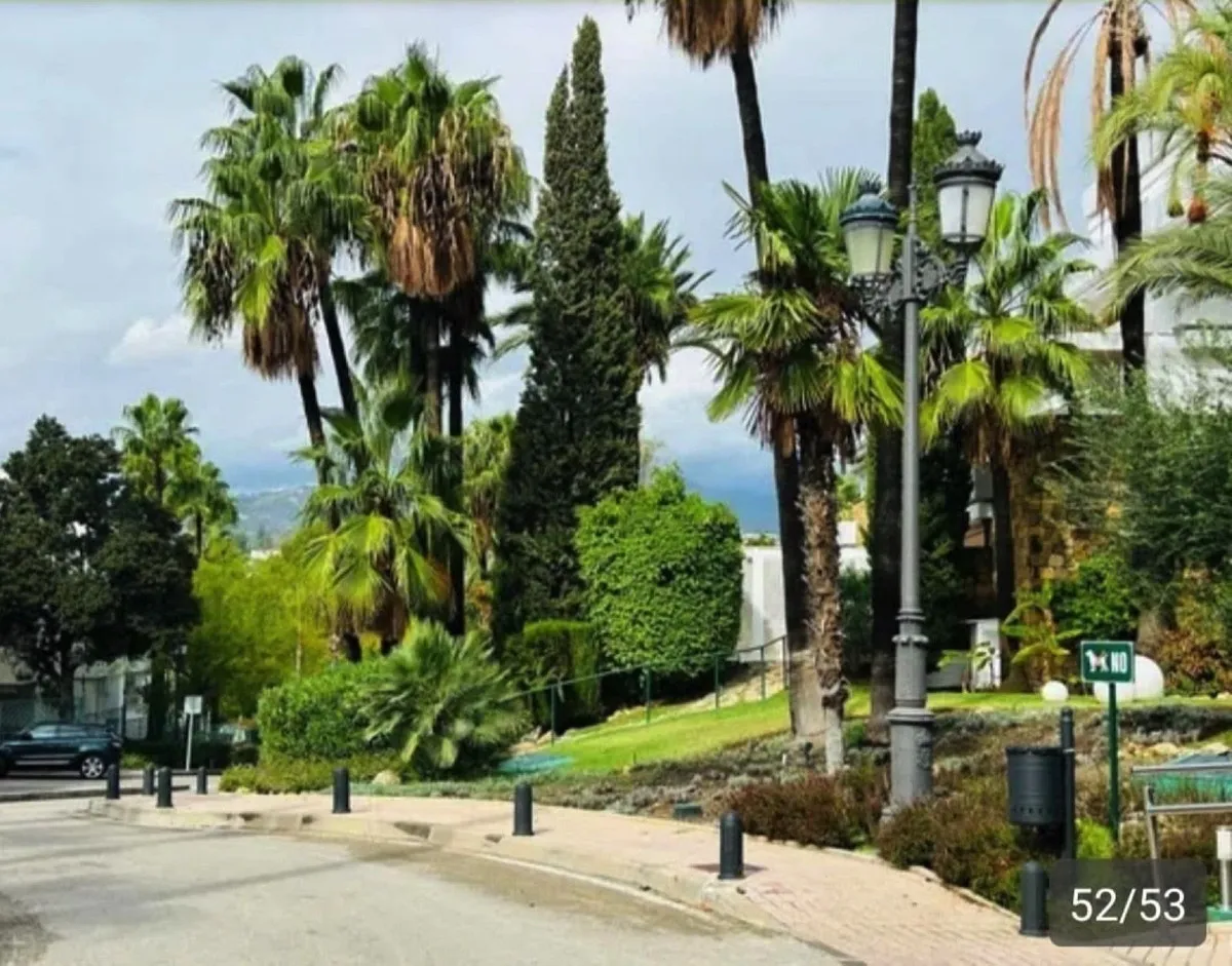 c583ac35-f928-45e8-8dbf-04e92a333eae