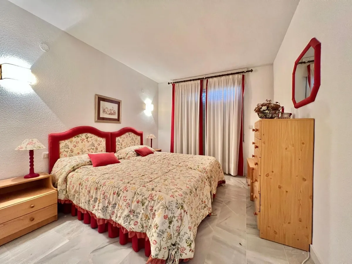 25c5f496-33c6-4f1f-a048-b4aa45dc0435