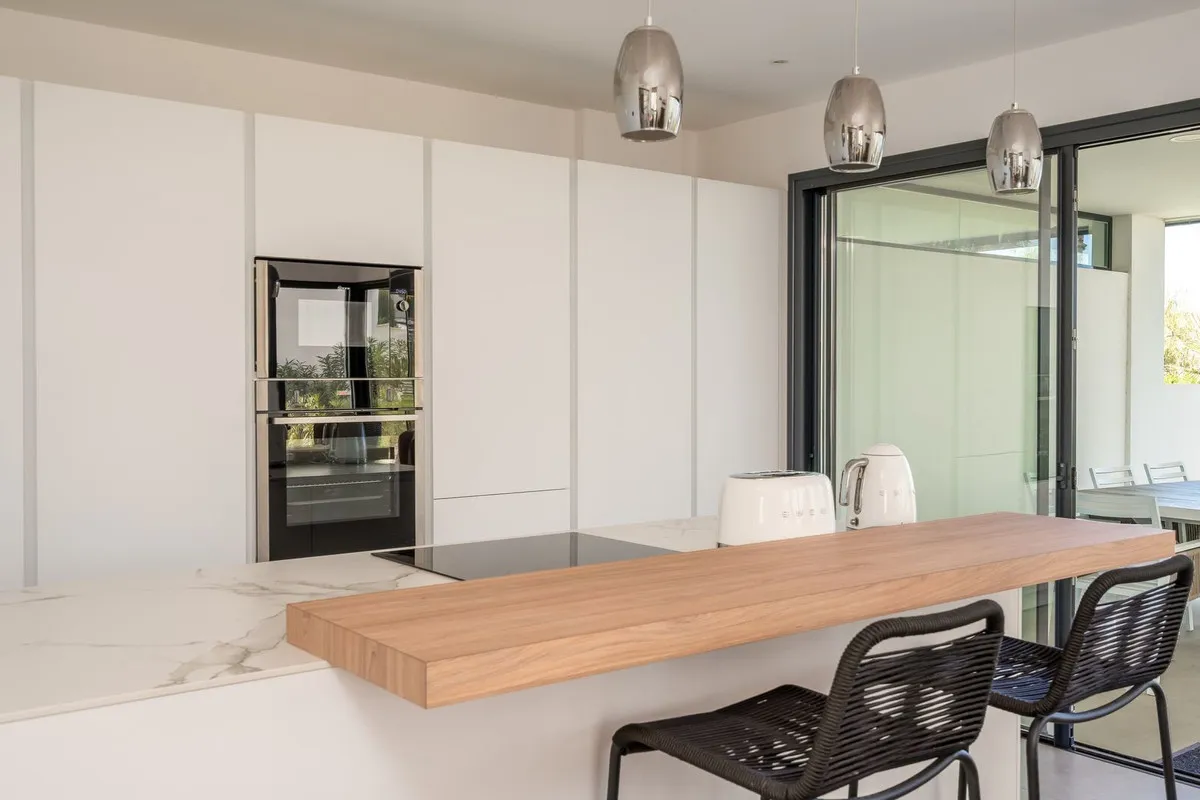 90c03c21-45de-4c45-9eff-3107f0b4deed