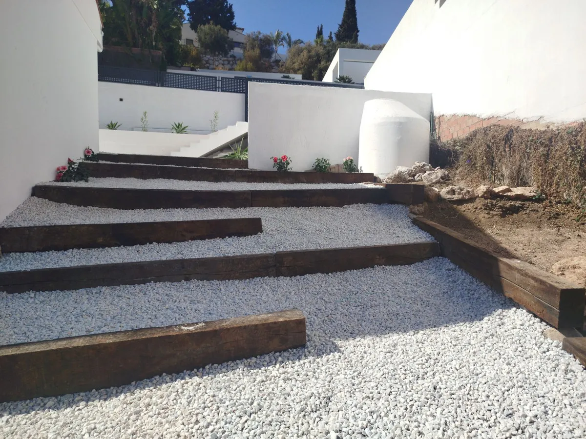 3fffbab1-a8de-4667-854a-a4fedf64ac5b