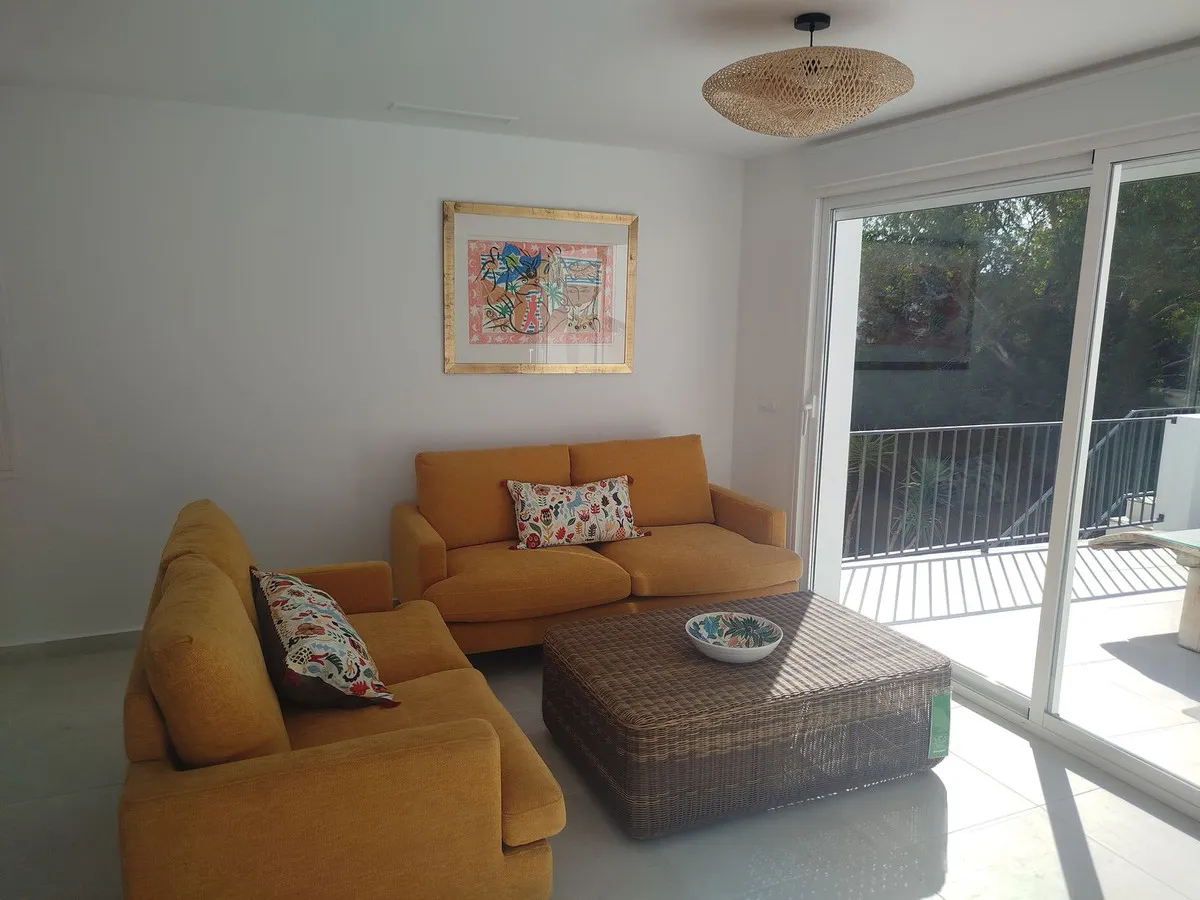 79689f97-cf1c-459a-a303-20985dc8312d