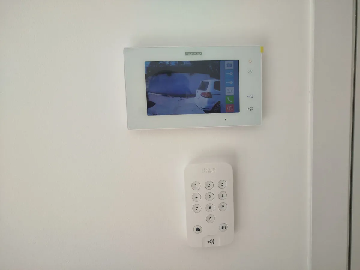 a8331c62-34ca-409c-8cd1-31b3660c5a63