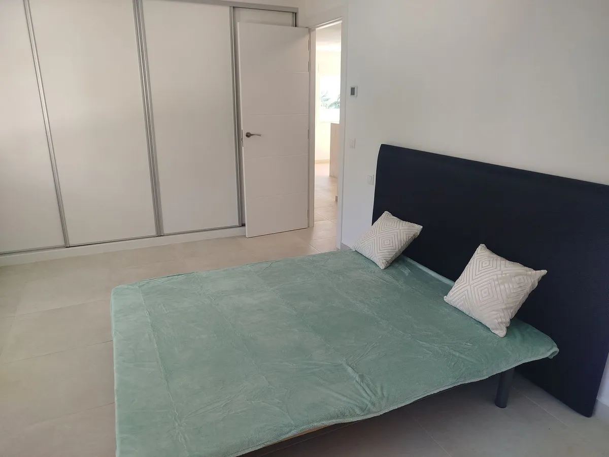 c99984e3-22d4-46a9-9c49-db926af8a5a7