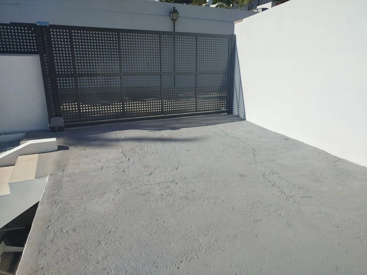 ed7547bf-9eac-43e1-bdbf-44b1289a9280