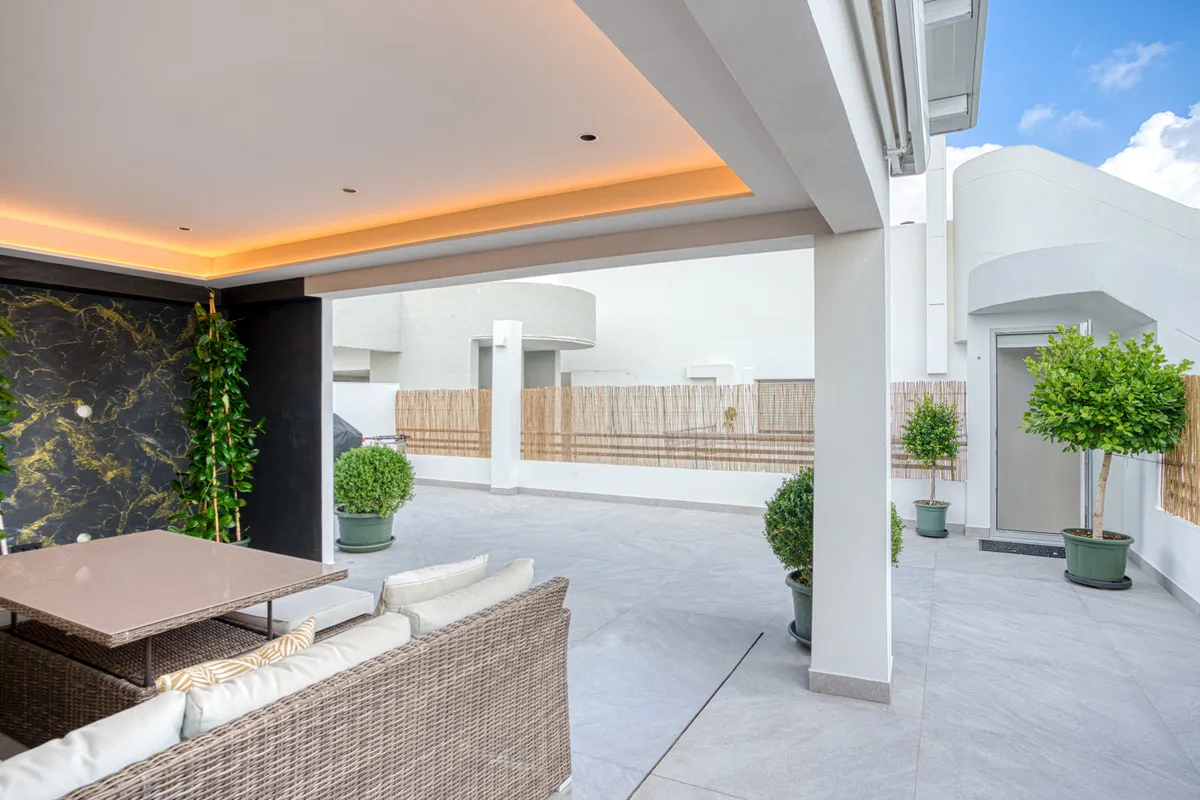 9714a73a-49a4-46e9-bb28-7a1acb1dea4b