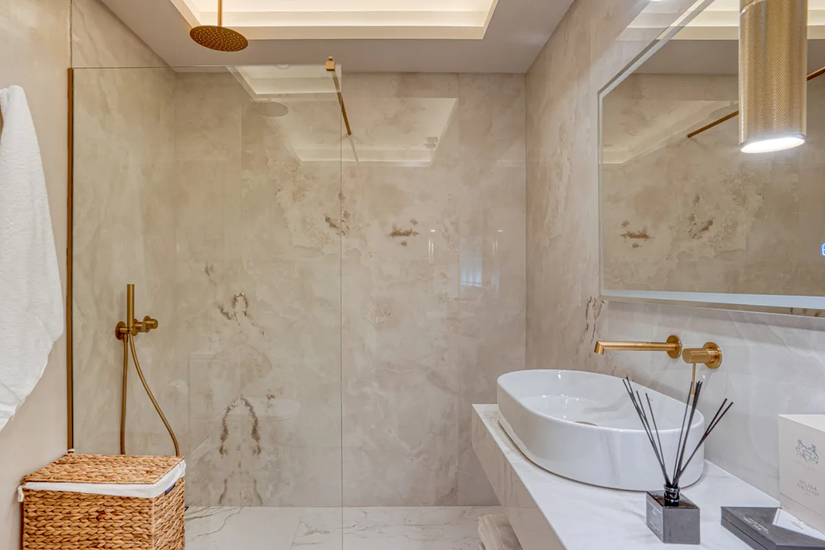 997bb4cf-c4c6-4e86-b410-51b2ec05e8f9