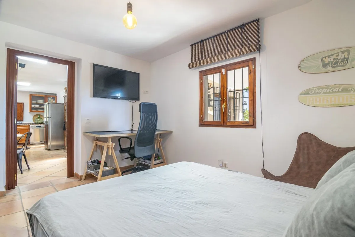 2175cbb2-ef26-4f99-871b-bc06d94c9849