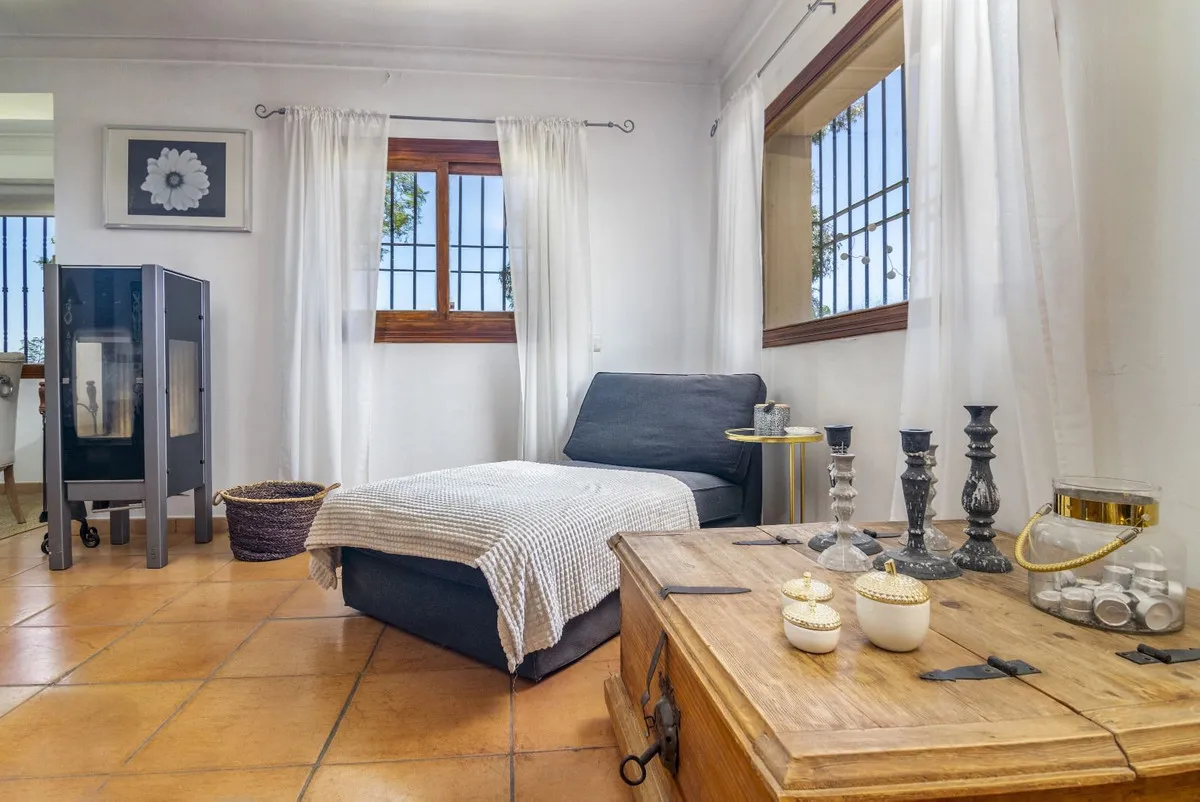 600ce81c-b0cc-4436-b03f-9c8ca4b56416