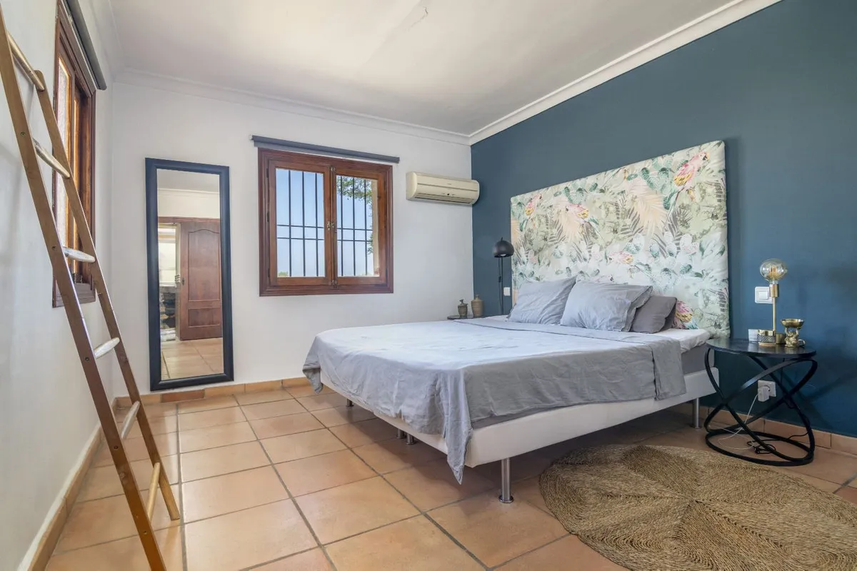 ee393729-0e99-44b6-a2f8-b5c111f2adad