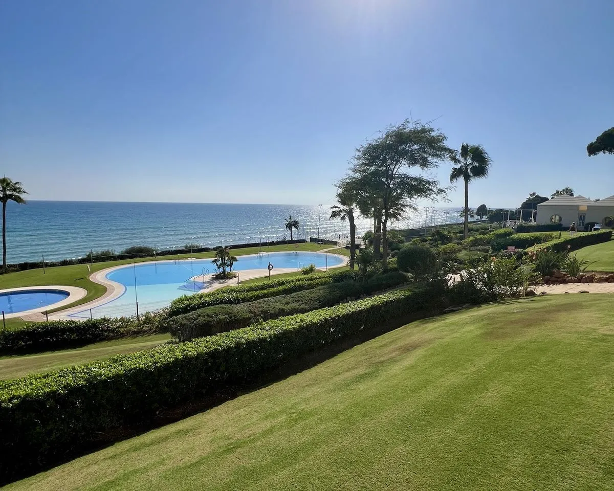 39f234d9-728c-4fc7-b5ed-92253dd36be9