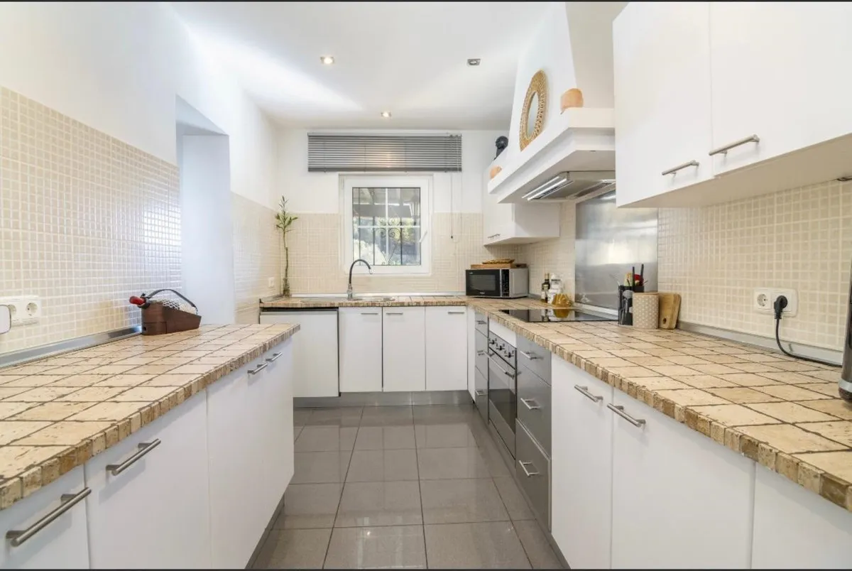 267377af-b7f8-4180-a17a-53de03091642