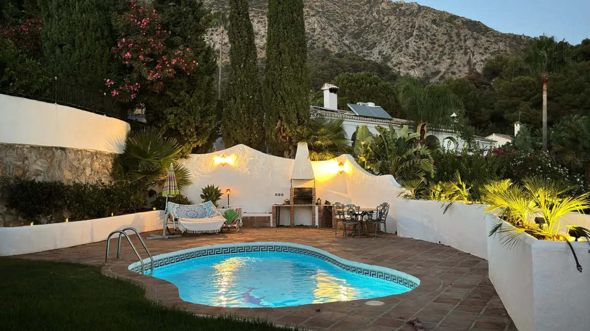 4dcff5da-0ee6-4cd3-bc56-451d8d970540