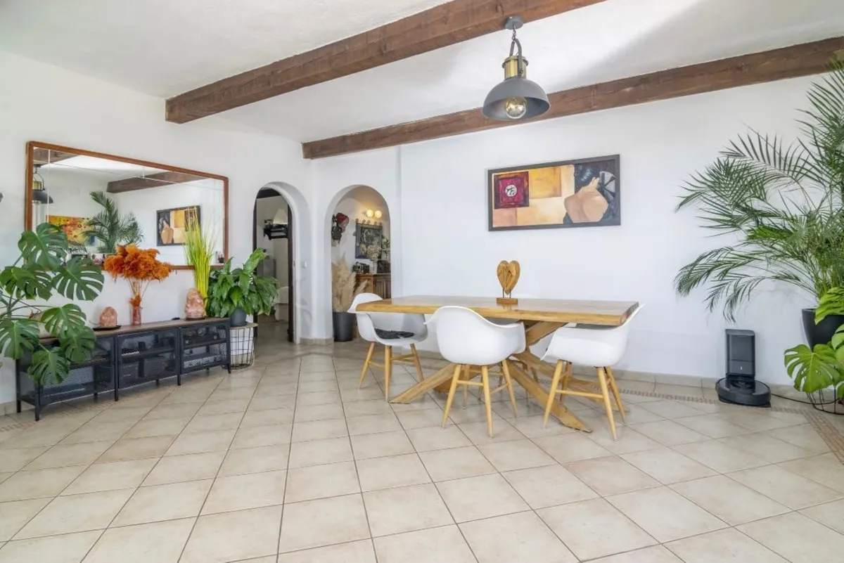 6e4ea402-2989-42ea-b0d0-94e2ab4a4fc6