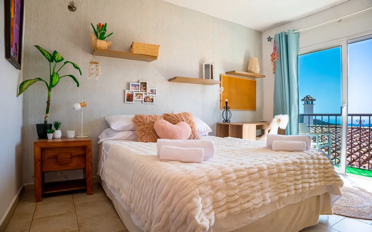 fa0bc4ff-9aae-4f1d-94a7-8e51e71a0ed2