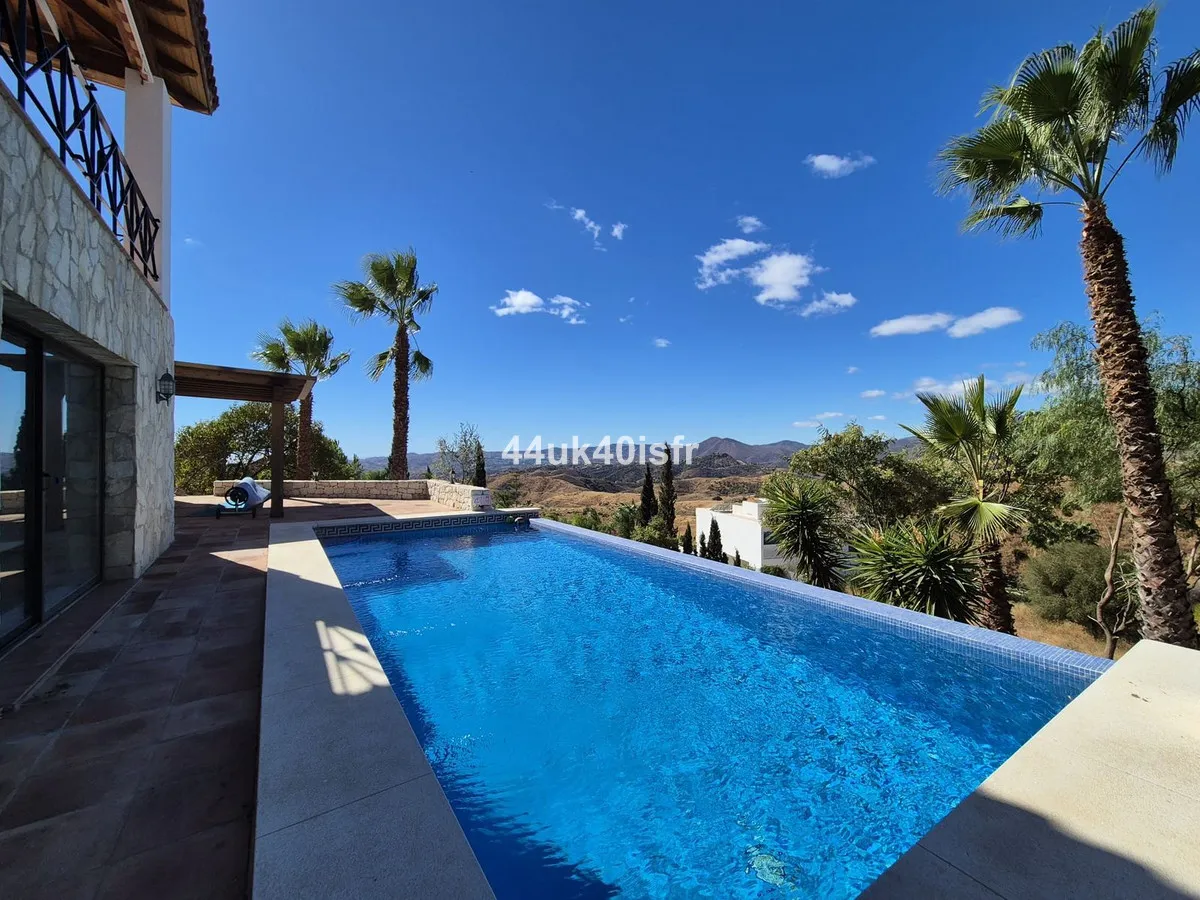 6c088ba1-b260-4b47-8cab-e520db102cd5