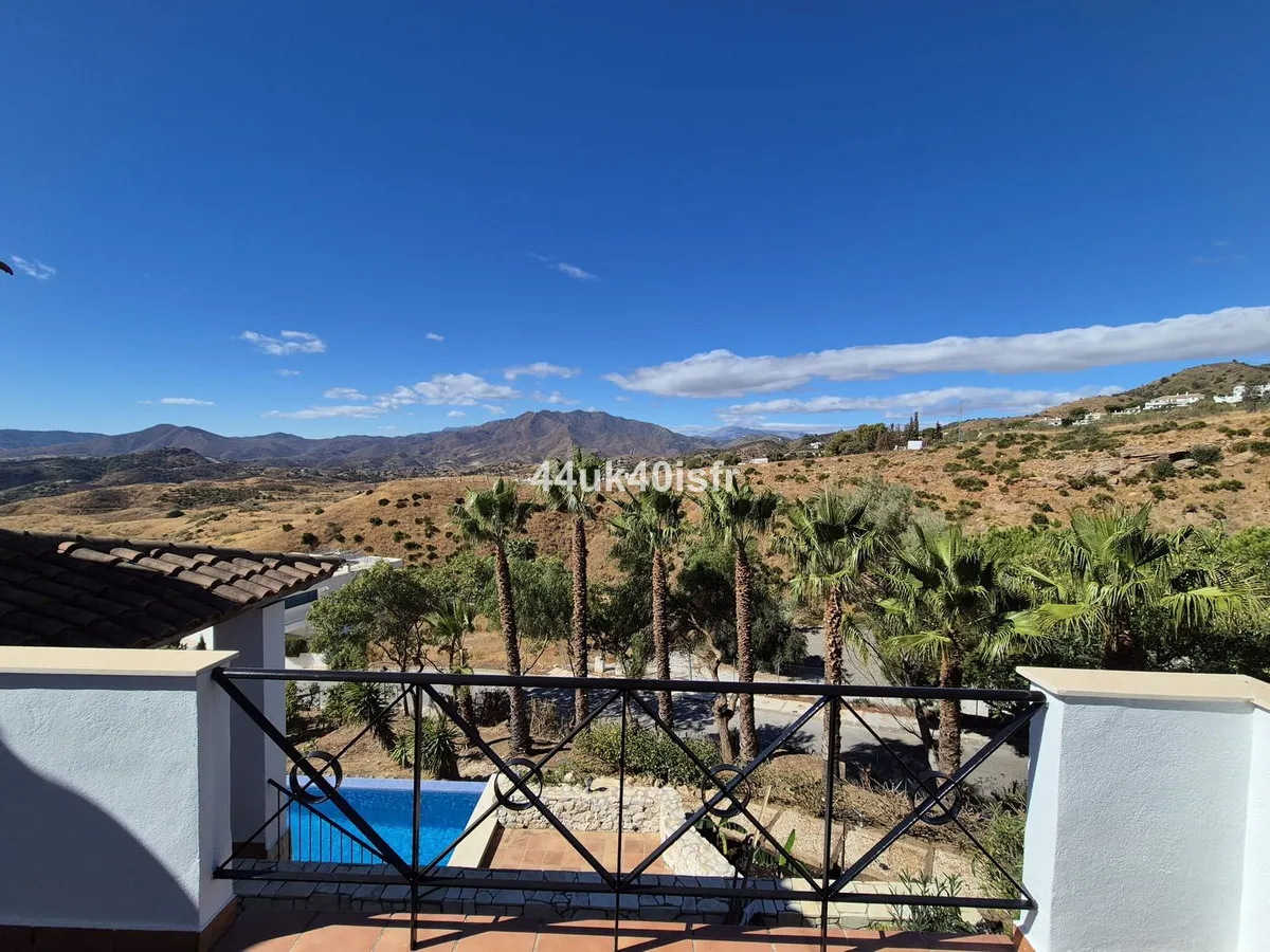 92e64e0d-cc95-40b2-9800-ddc14f6ff0eb