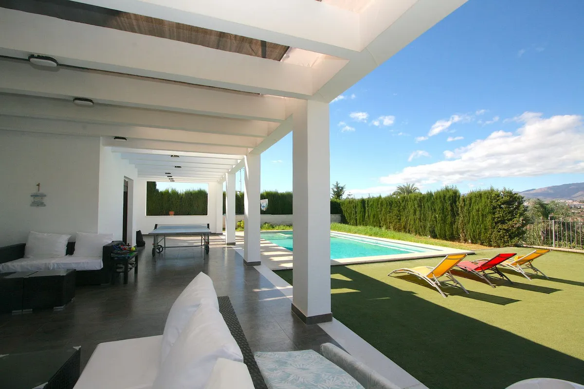 a8aeac93-8509-4b5a-a7d6-fb25c170808d