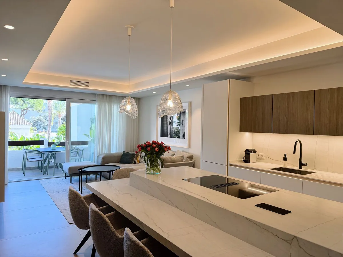 aee89f33-3365-4f85-b462-f1ff8cc97b32