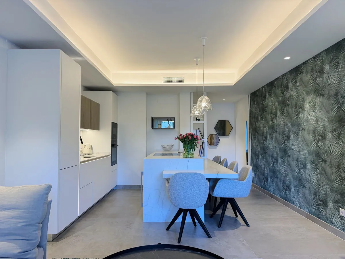 c7ec1b77-11de-44aa-bbbb-931f6a96184a