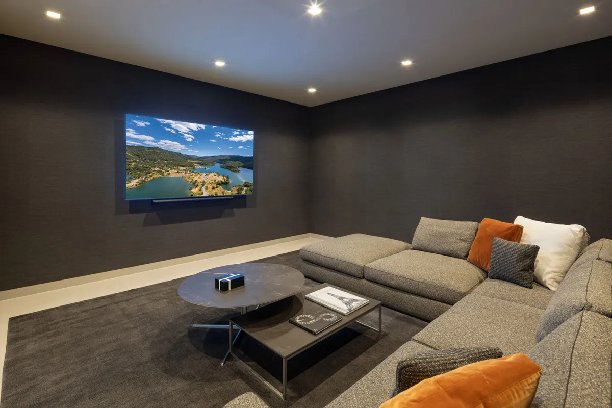 b5ed1e31-768e-4959-a749-06544c772806