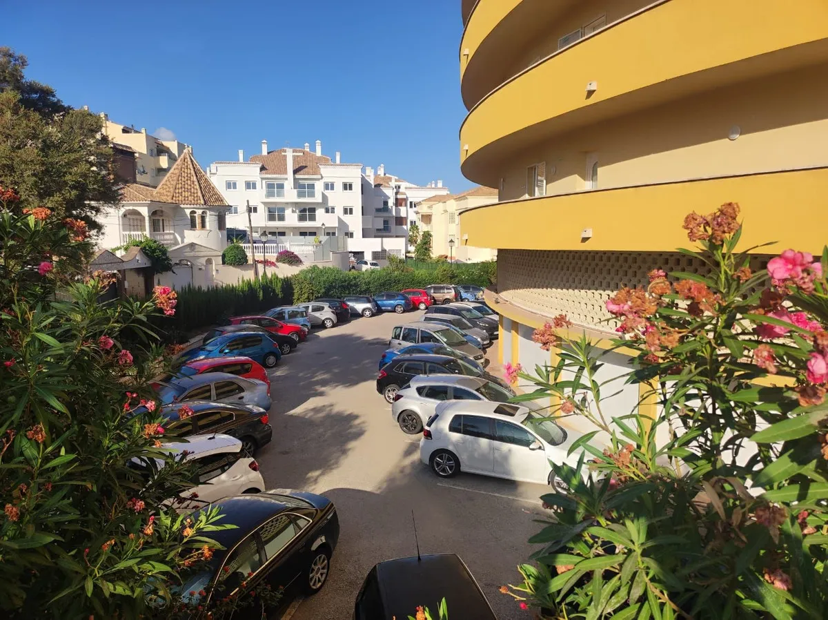 7d471b1d-31bb-42e7-9dc5-9d4c2d91f5bf