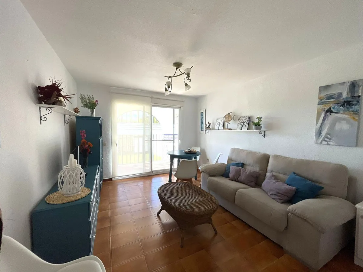 adbbb345-eb5d-4aed-b3d6-763efaf8b31a