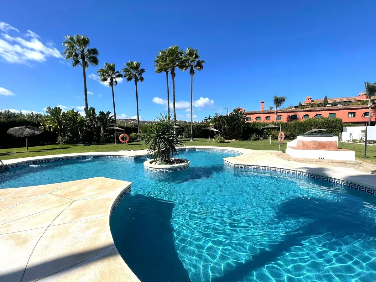 d9591f33-7d94-42e9-b06a-aadfdea8c842