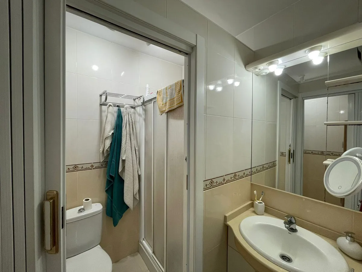 df70af94-9d6b-4fde-a030-f0ebd60f5bdb