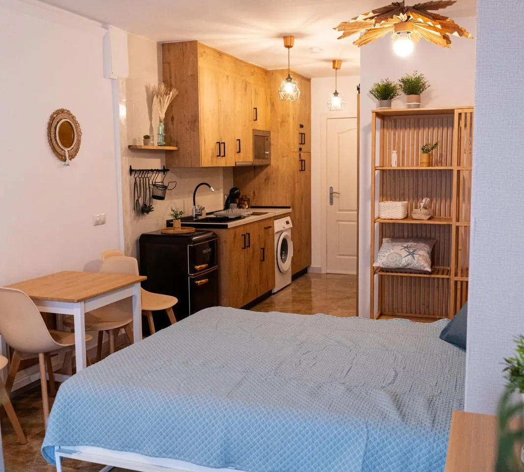 591acfae-cf54-4bd7-bfb3-ad3da5665d49