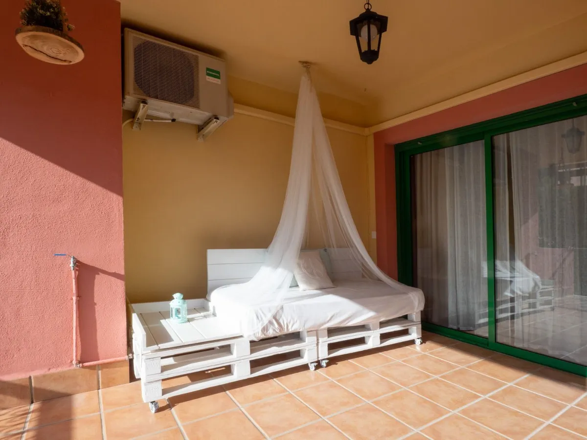 1392cb42-13a7-446a-a796-834fd56bb272