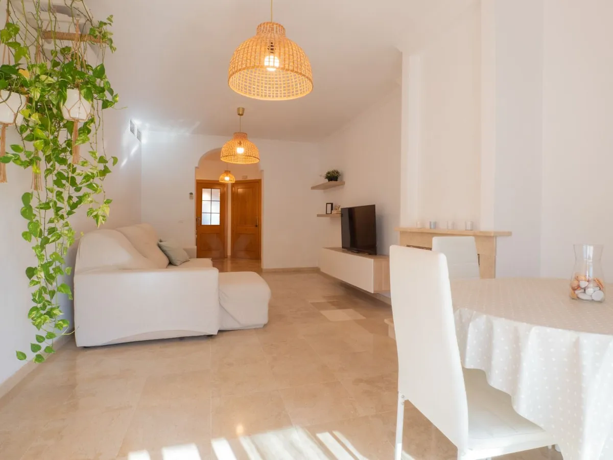 3ac25f0f-6920-4fda-80e2-e99016ced315