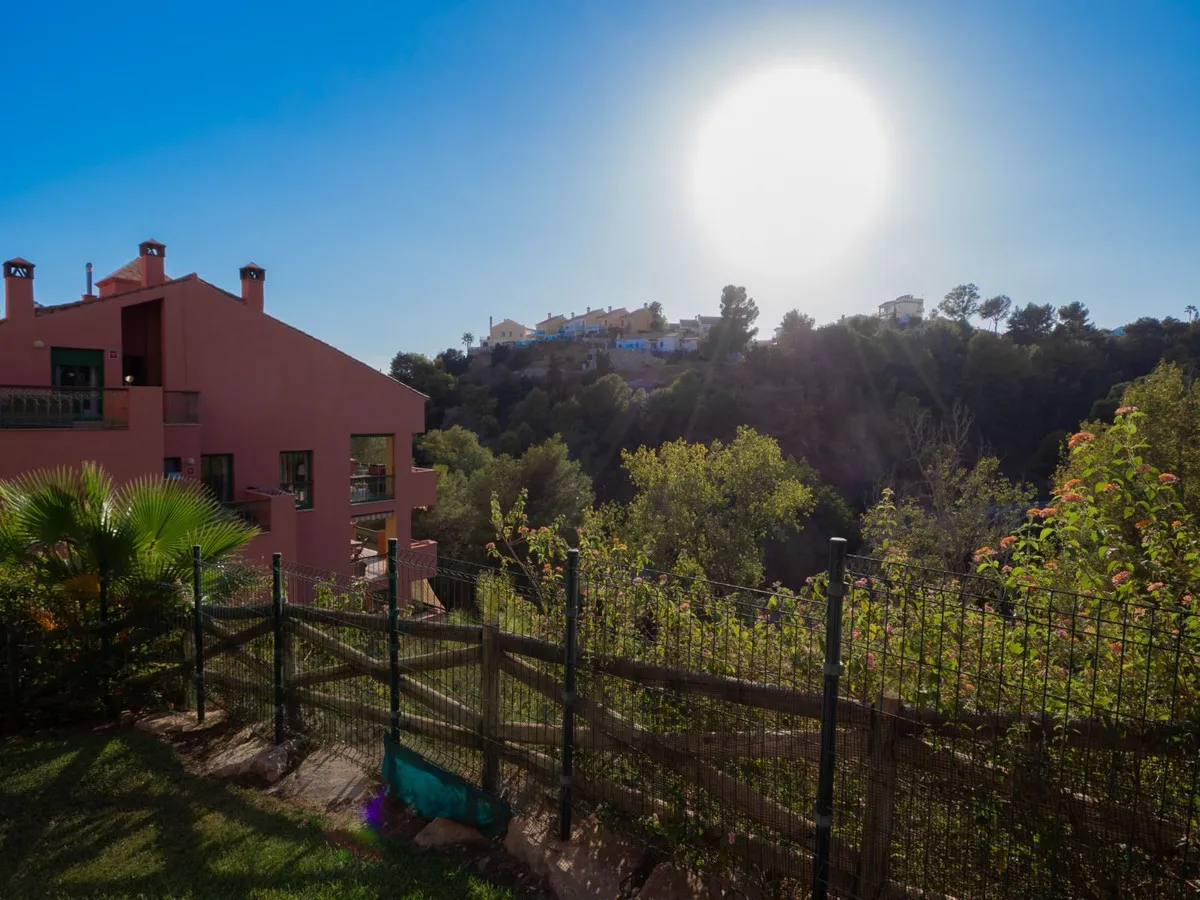 df3c96d8-0931-4b51-a15a-4a15866aed89