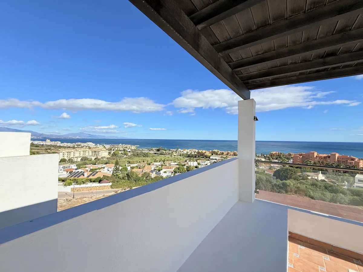 8937812b-2abd-4d1c-a0d8-6942da0cdcea