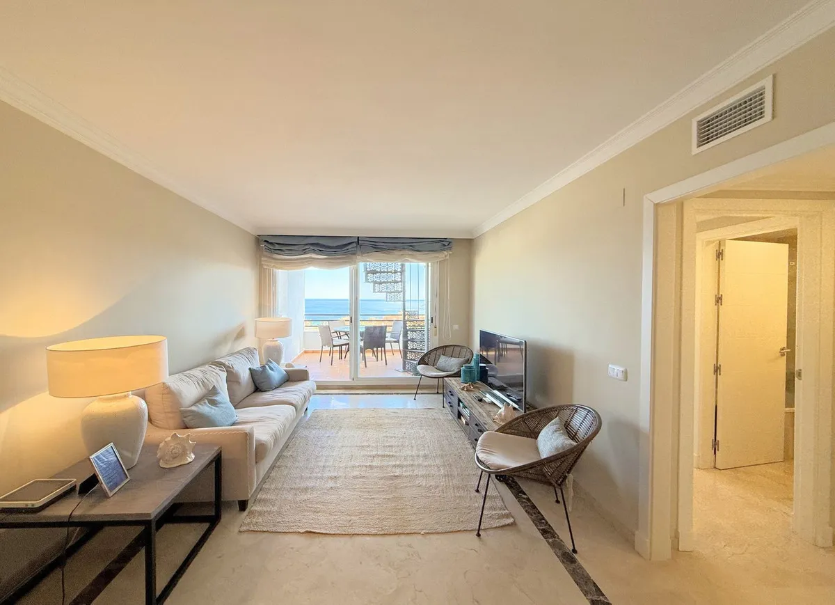 ace3e25d-0448-49e5-8f8c-325e752d4d8d